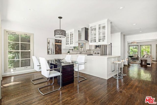 449 Westbourne Drive, West Hollywood, CA 90048
