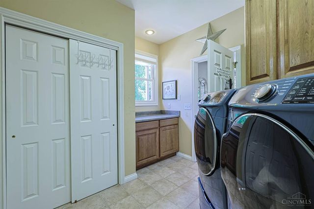 5905 Chancellor Lane, Hamilton Twp, OH 45152
