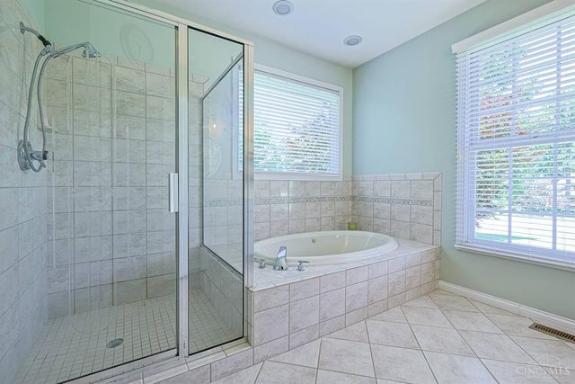 5905 Chancellor Lane, Hamilton Twp, OH 45152