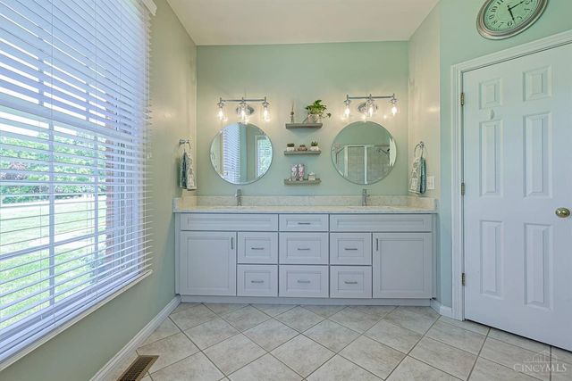 5905 Chancellor Lane, Hamilton Twp, OH 45152