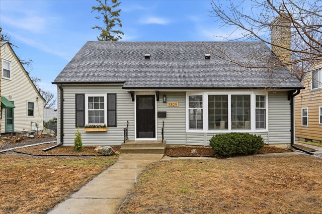 5829 12th Avenue S, Minneapolis, MN 55417