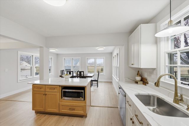 5829 12th Avenue S, Minneapolis, MN 55417