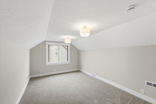 5829 12th Avenue S, Minneapolis, MN 55417