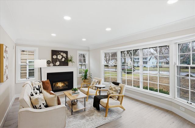 5829 12th Avenue S, Minneapolis, MN 55417