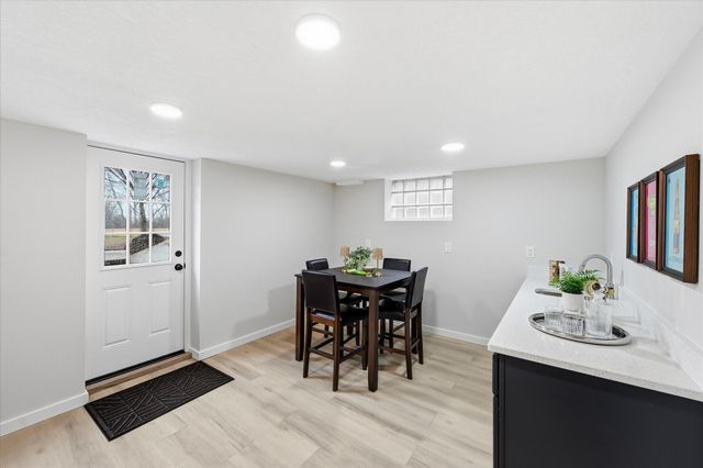 5829 12th Avenue S, Minneapolis, MN 55417