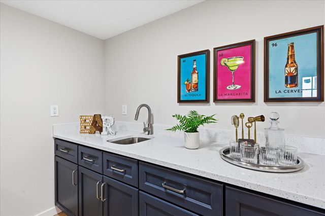 5829 12th Avenue S, Minneapolis, MN 55417