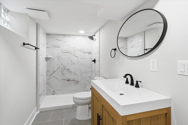 5829 12th Avenue S, Minneapolis, MN 55417