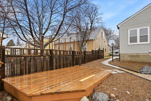 5829 12th Avenue S, Minneapolis, MN 55417