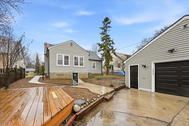 5829 12th Avenue S, Minneapolis, MN 55417