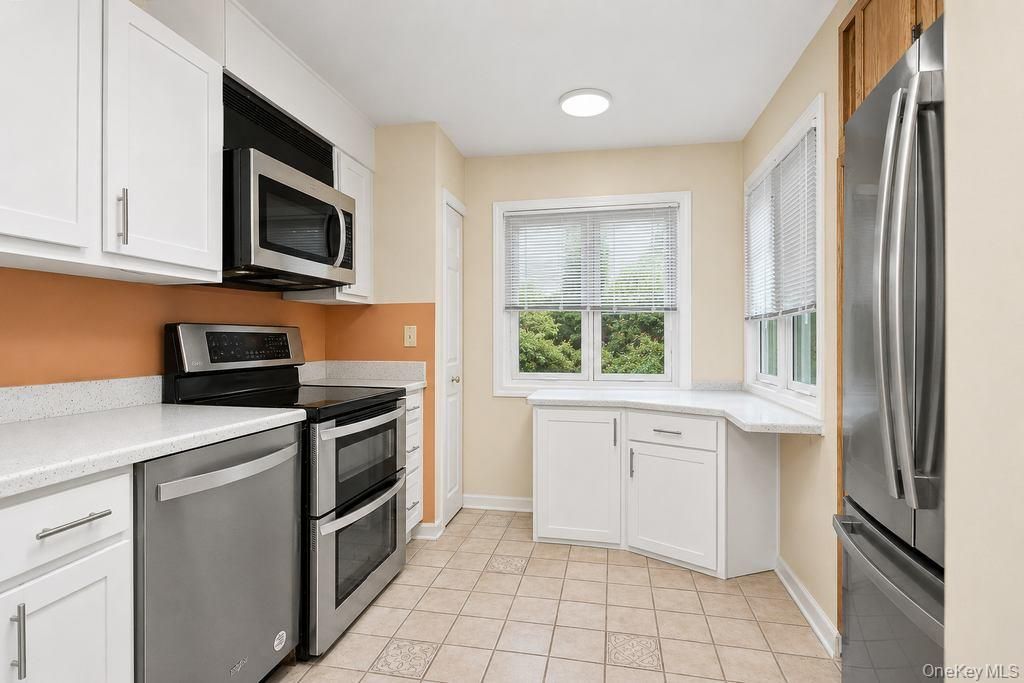 137 Fields Lane, Peekskill, NY 10566 — photo 3