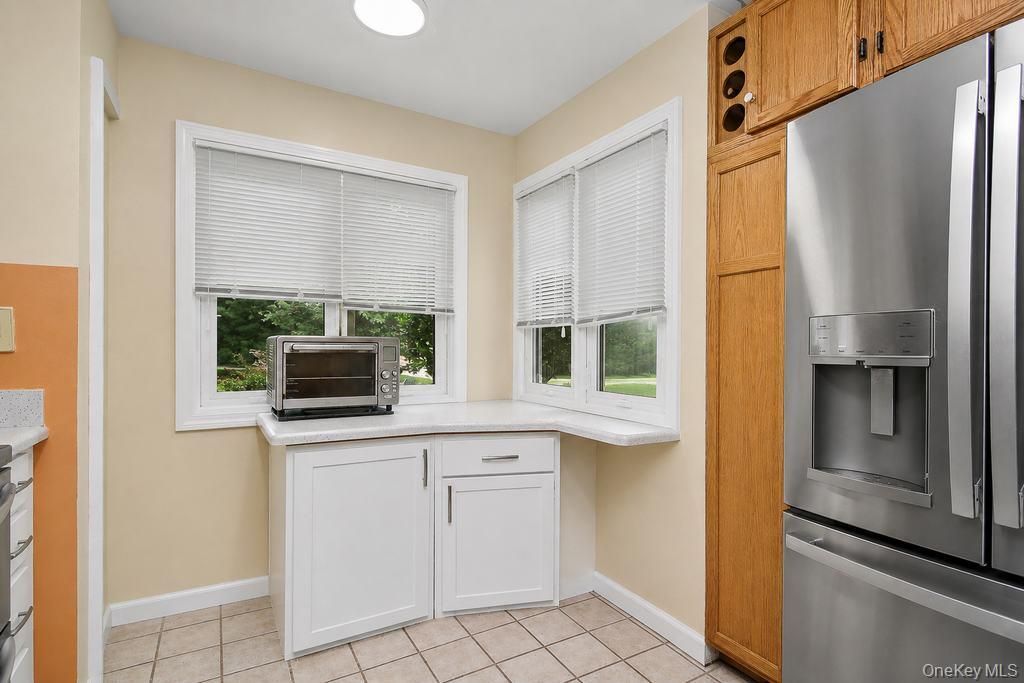 137 Fields Lane, Peekskill, NY 10566 — photo 4