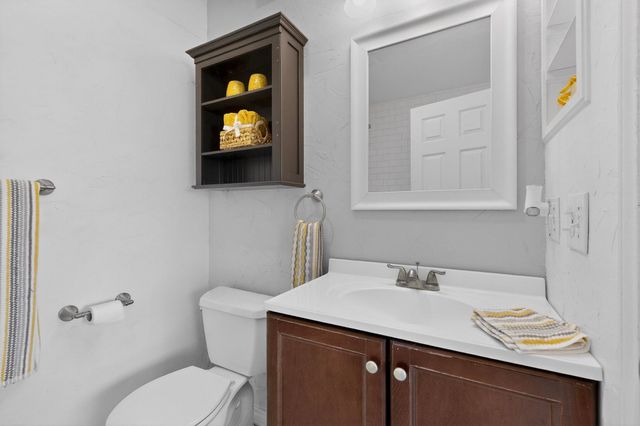 8404 Forest Lane 1305, Dallas, TX 75243