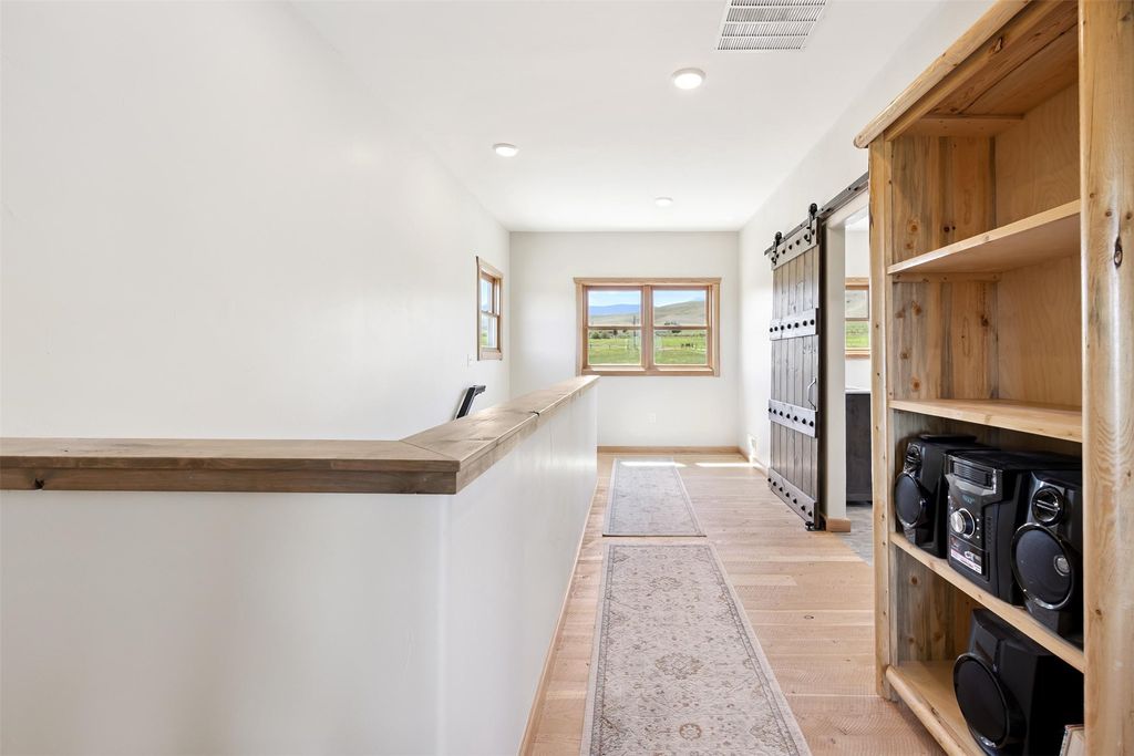 915 Point Of Rocks Road, Whitehall, MT 59759 photo 17