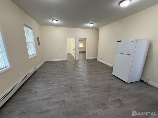 147 S Pine Avenue A, South Amboy, NJ 08879