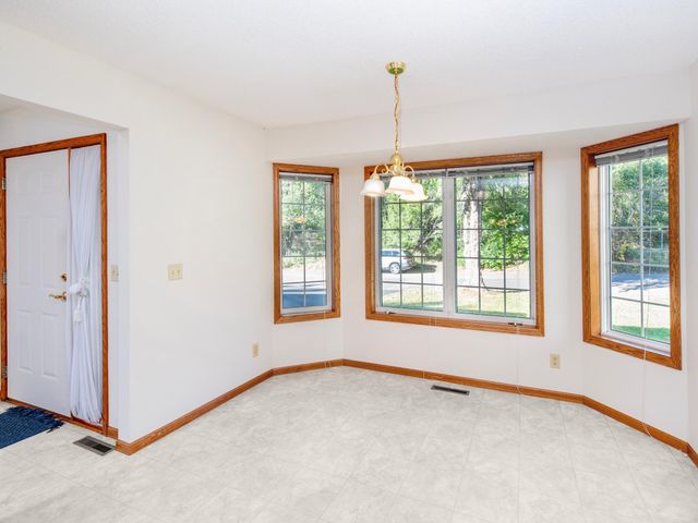 1630 Mackubin Street, Saint Paul, MN 55117