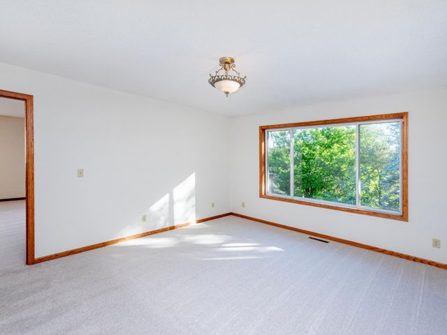 1630 Mackubin Street, Saint Paul, MN 55117