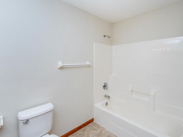 1630 Mackubin Street, Saint Paul, MN 55117