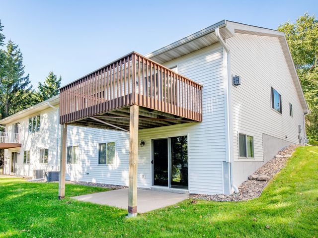 1630 Mackubin Street, Saint Paul, MN 55117