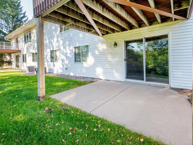 1630 Mackubin Street, Saint Paul, MN 55117