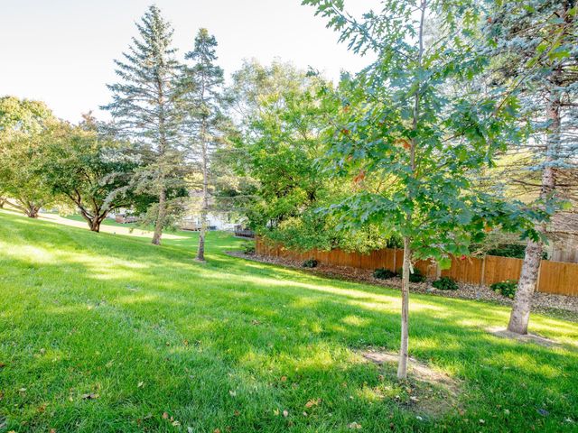 1630 Mackubin Street, Saint Paul, MN 55117