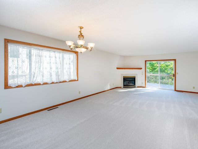 1630 Mackubin Street, Saint Paul, MN 55117