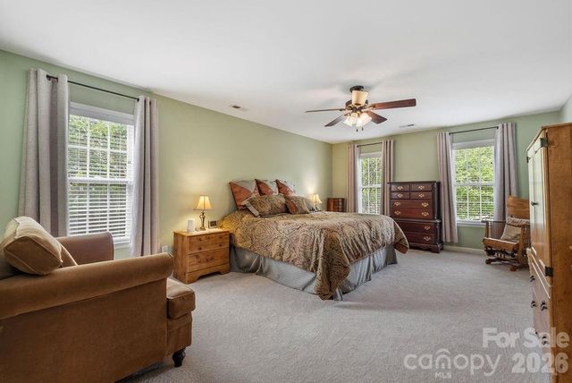 10826 Persimmon Creek Drive, Mint Hill, NC 28227