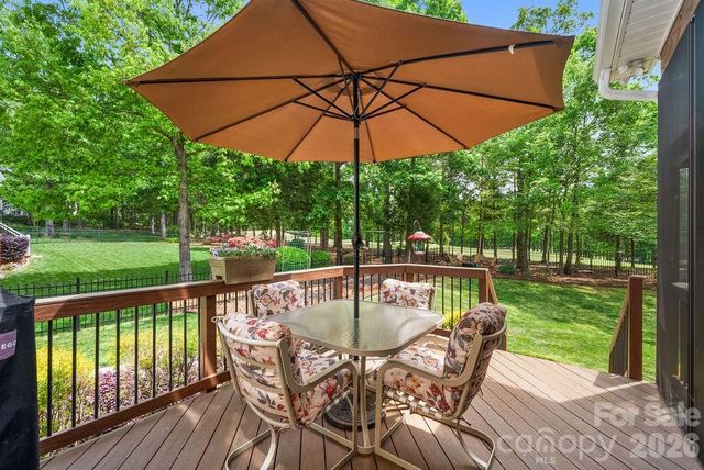 10826 Persimmon Creek Drive, Mint Hill, NC 28227