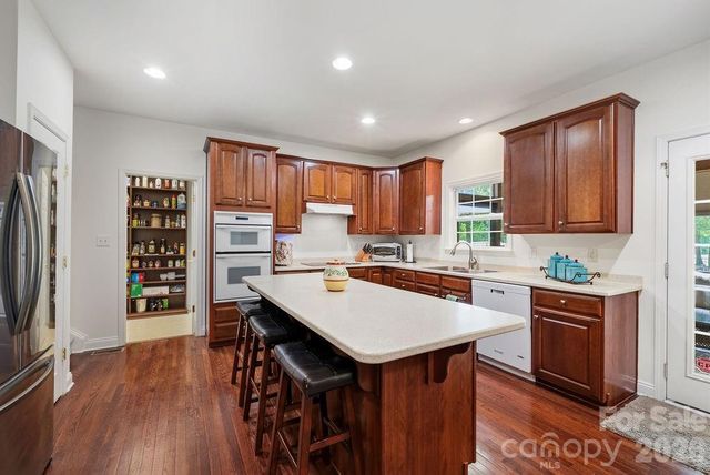 10826 Persimmon Creek Drive, Mint Hill, NC 28227