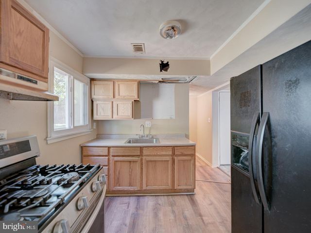 9303 KIMBARK AVE, Lanham, MD 20706