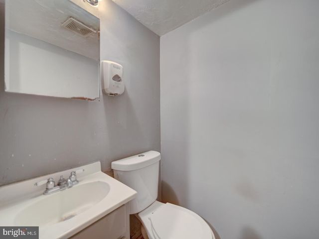 9303 KIMBARK AVE, Lanham, MD 20706