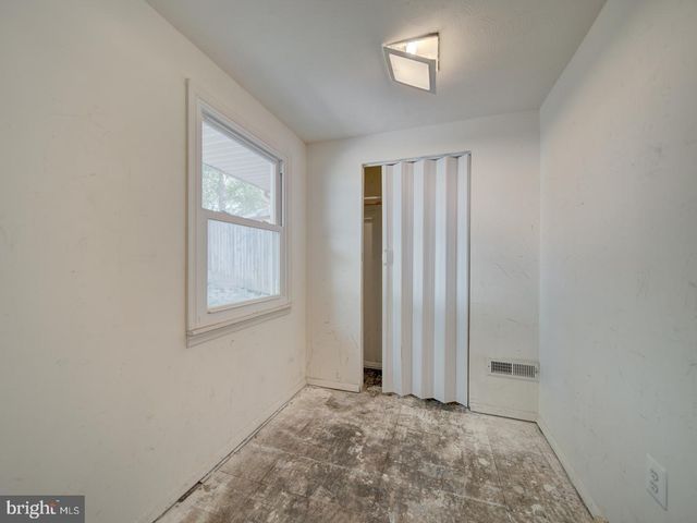 9303 KIMBARK AVE, Lanham, MD 20706