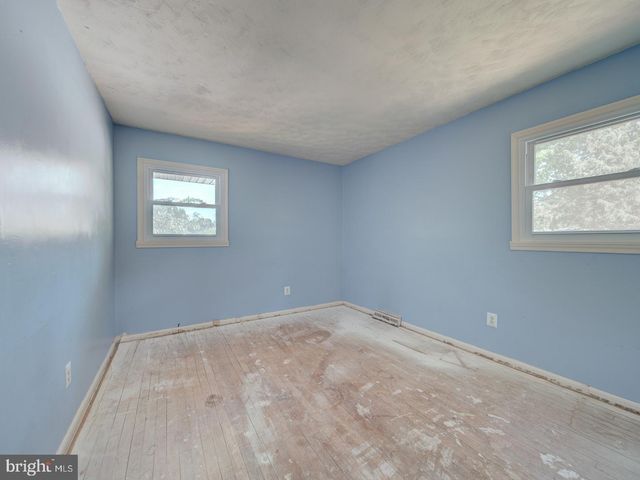 9303 KIMBARK AVE, Lanham, MD 20706