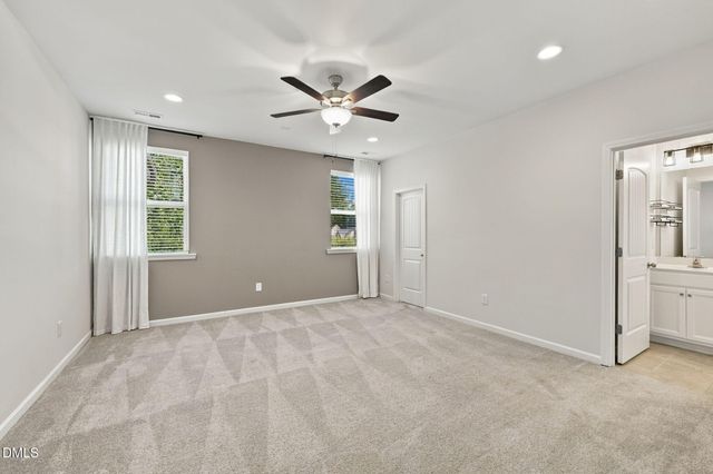 48 Mallard Loop Drive, Clayton, NC 27527
