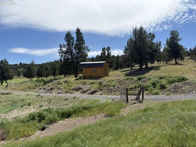27637 LA COSTA Rd, John Day, OR 97845