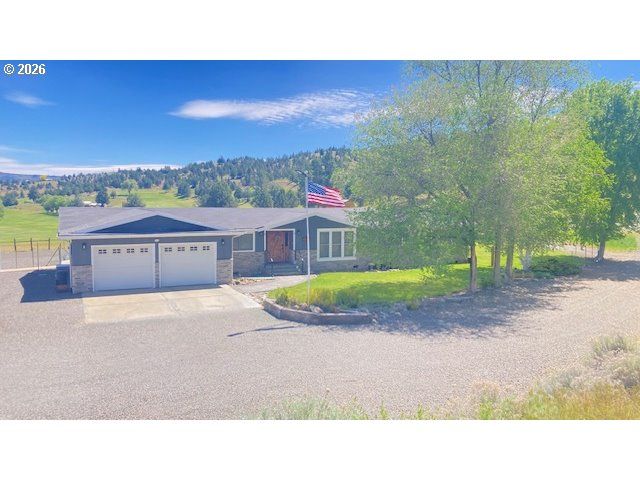 27637 LA COSTA Rd, John Day, OR 97845