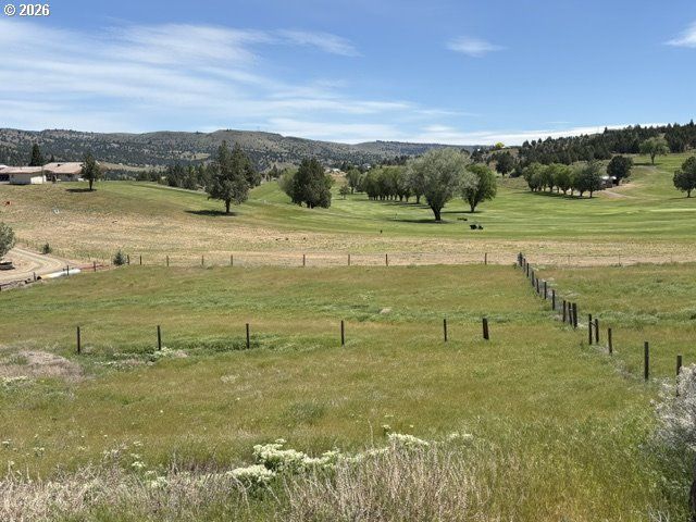 27637 LA COSTA Rd, John Day, OR 97845