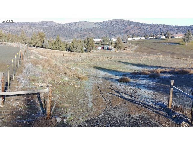27637 LA COSTA Rd, John Day, OR 97845