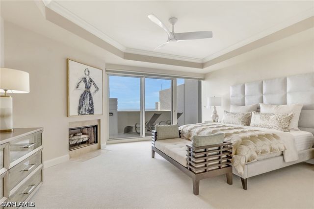 7117 Pelican Bay BLVD 16, Naples, FL 34108