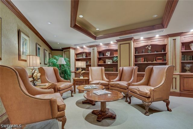 7117 Pelican Bay BLVD 16, Naples, FL 34108
