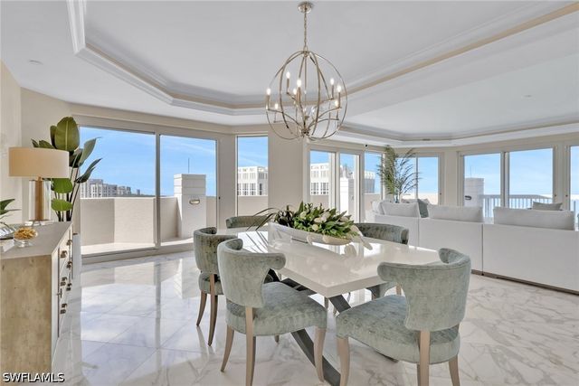 7117 Pelican Bay BLVD 16, Naples, FL 34108