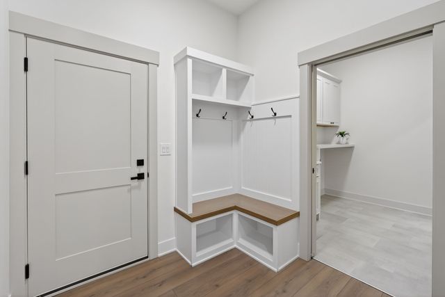 1330 NW Brooks Drive, Waukee, IA 50263