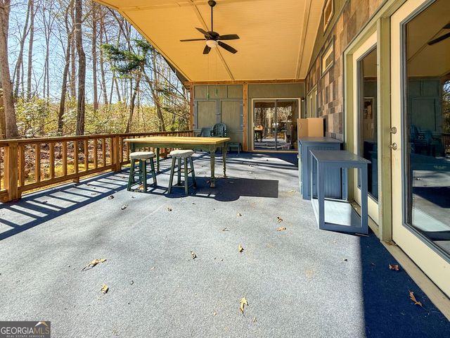 33 McNabb Lane, Clarkesville, GA 30523