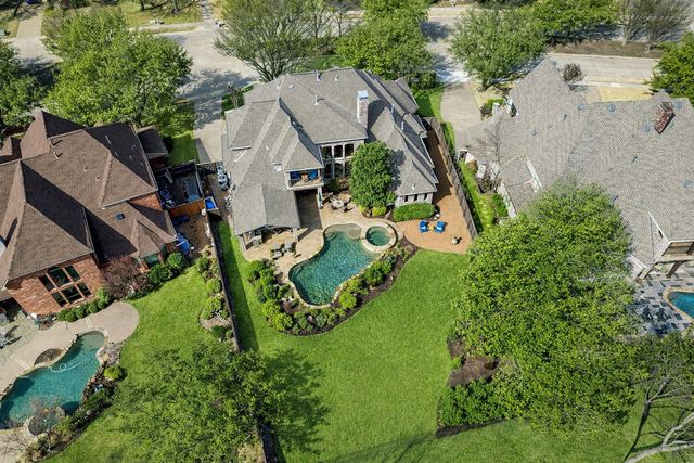 304 Haddington Lane, Mckinney, TX 75071