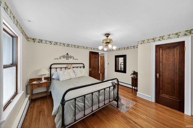 4030 S Michigan Street, South Bend, IN 46614