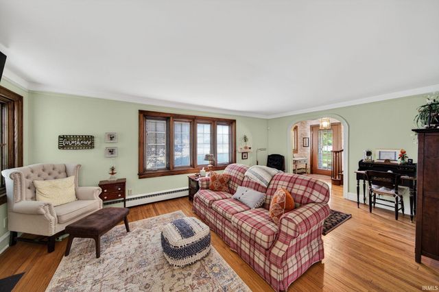 4030 S Michigan Street, South Bend, IN 46614