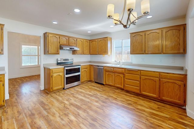 1751 Corsica Dr, Yuba City, CA 95993