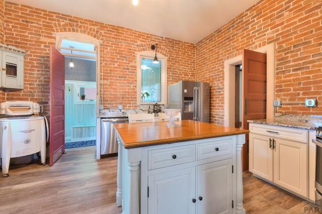 417 Greenwood Ave, Canon City, CO 81212