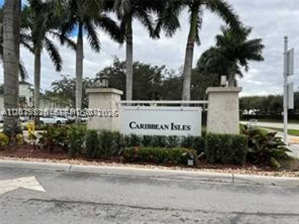 2728 NE 3rd Ct 105, Homestead, FL 33033