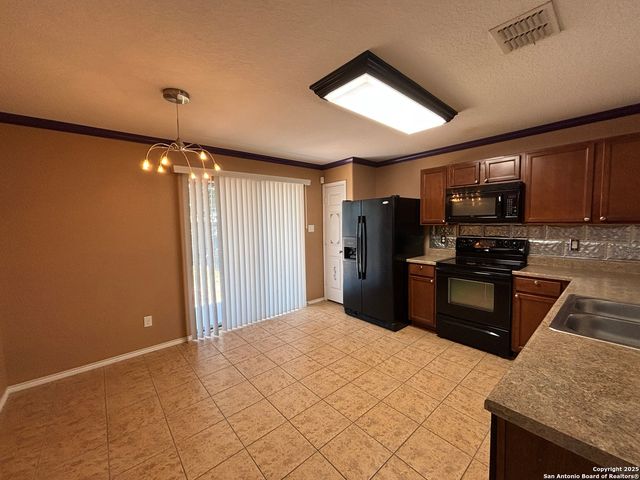 9210 Silver Vista, San Antonio, TX 78254