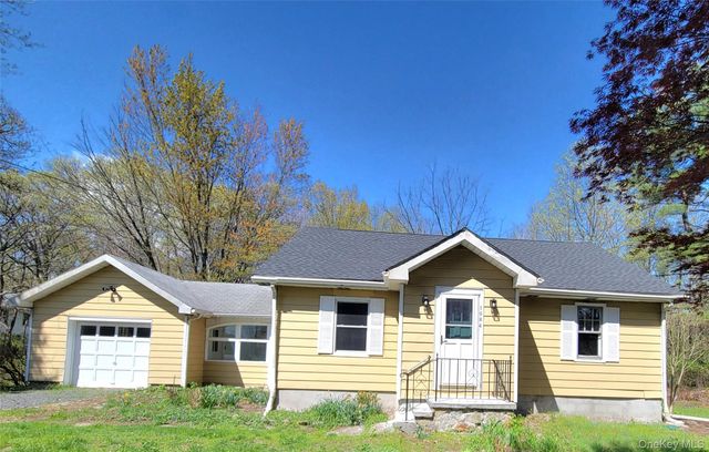 1084 State Route 17K, Montgomery, NY 12549